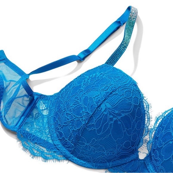 VS Rhinestone Bundle - Picture 7 of 16